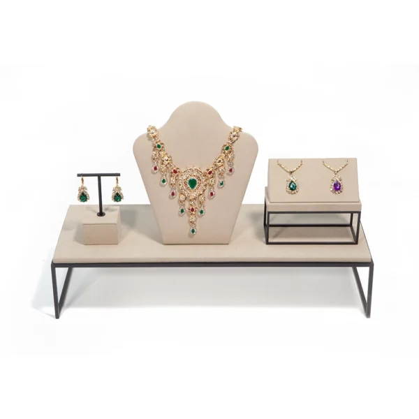 Luxury Jewelry Display with Metal Deco Style 11